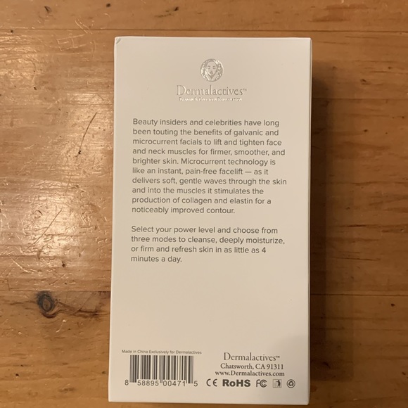 NIB-Dermalectives-MicroCurrent Facial Toning-Device REALLY does as advertised!! - Picture 5 of 11